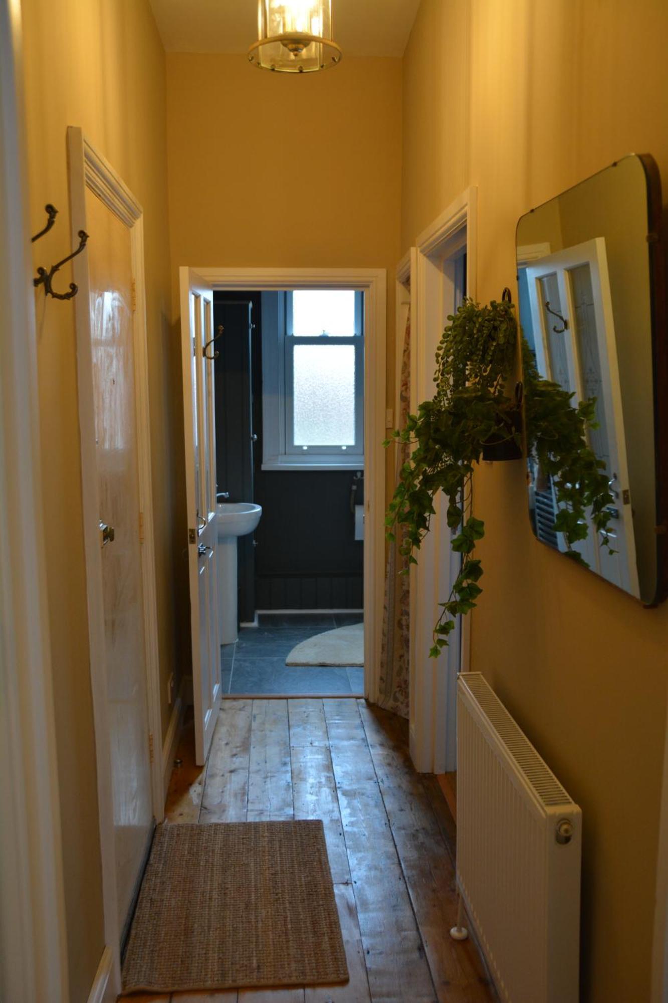 The Fabulous Number Two Apartment A Cosy Coastal Getaway โครเมอร์ ภายนอก รูปภาพ